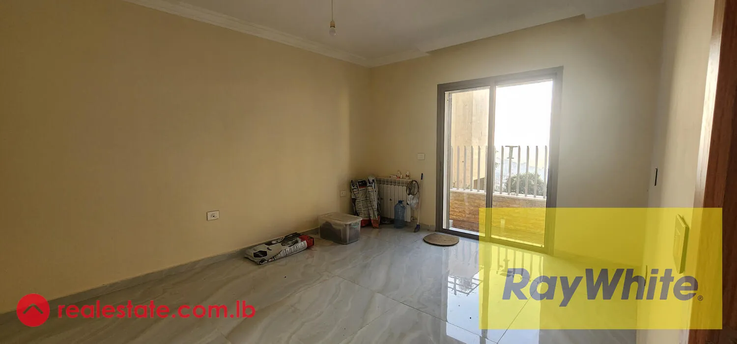 Apartment For Sale In Ain Aar — الصورة 4