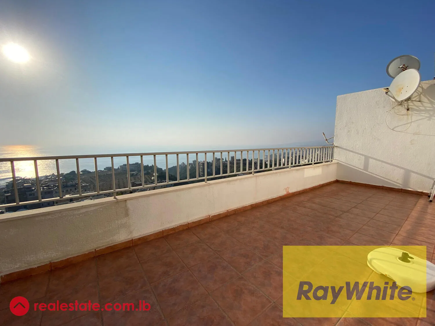 Duplex For Sale In Bouar With Open Sea View — photo 2