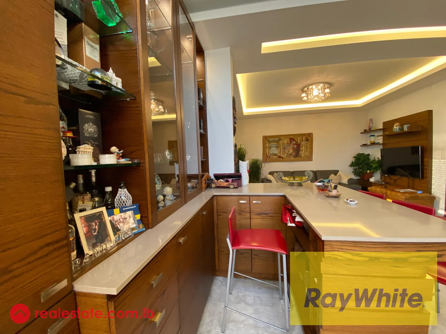 Duplex For Sale In Bouar With Open Sea View — photo 3