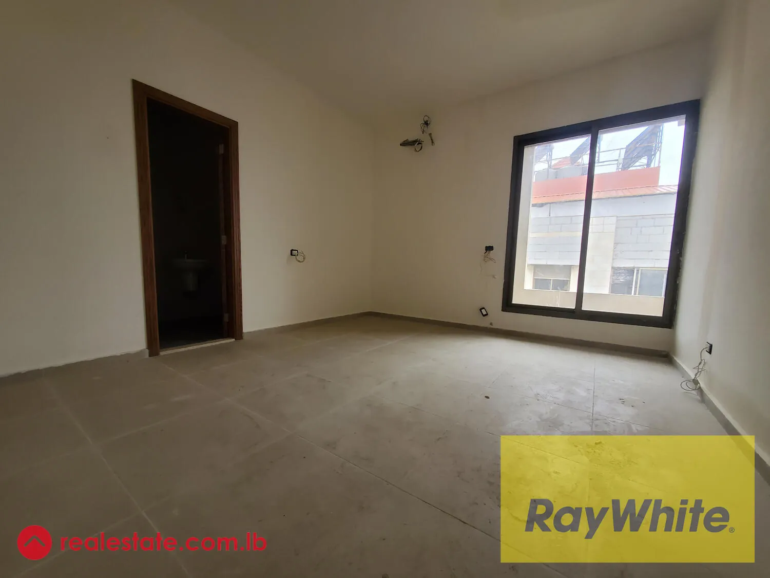 Apartment For Sale In Rabweh — الصورة 4