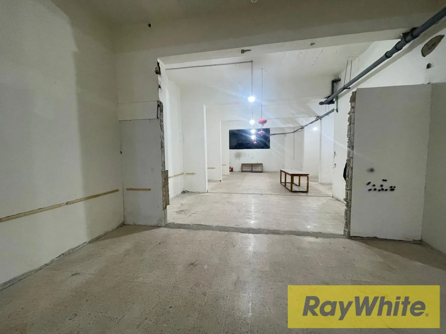 Warehouse For Sale In Dekwaneh – 500 Sqm