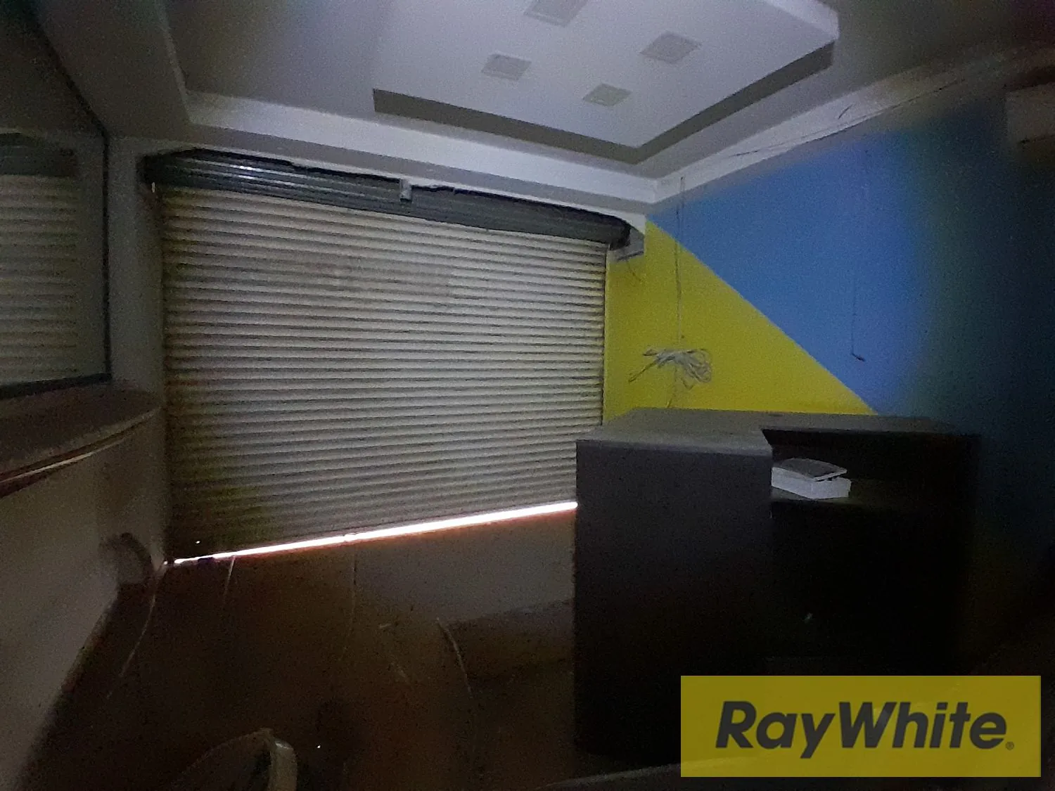 Shop For Rent In Achrafieh – 22 Sqm — photo 1