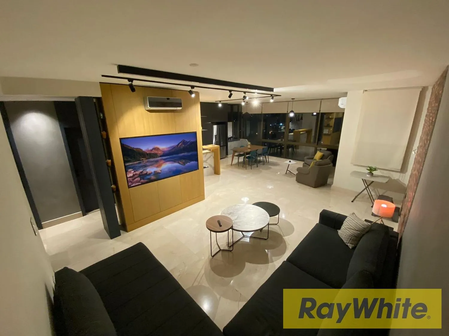 Apartment For Sale – Achrafieh | 140 Sqm | Fully Renovated