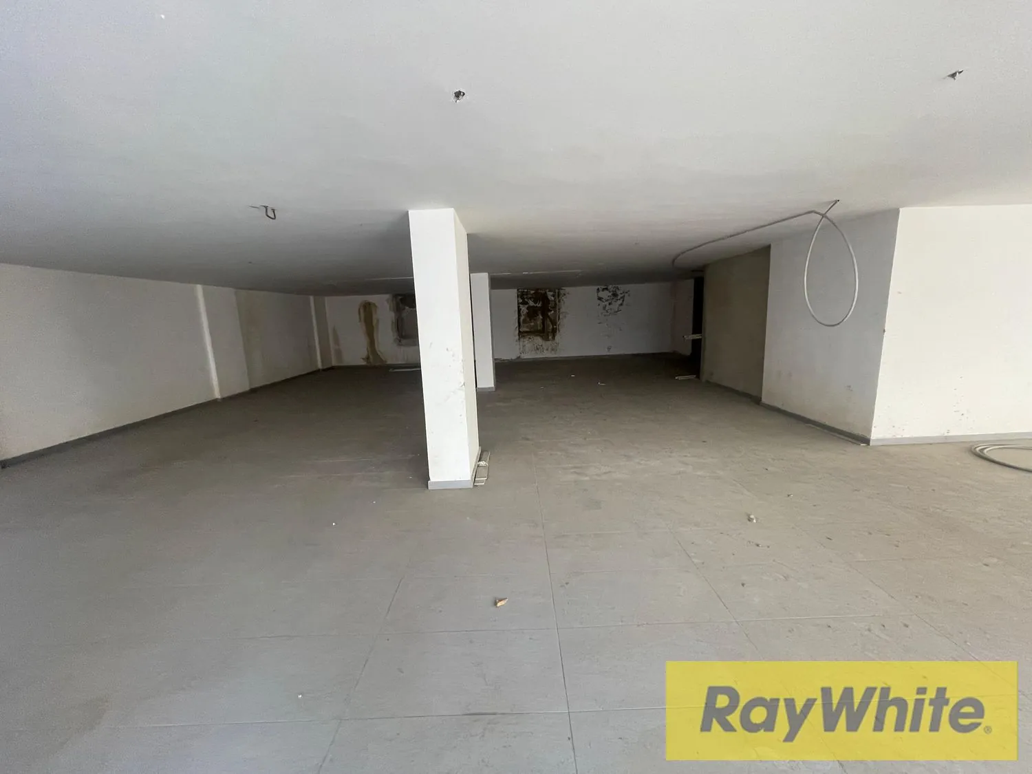 Showroom For Sale In Bauchrieh – 840 Sqm | 2 Floors — photo 4
