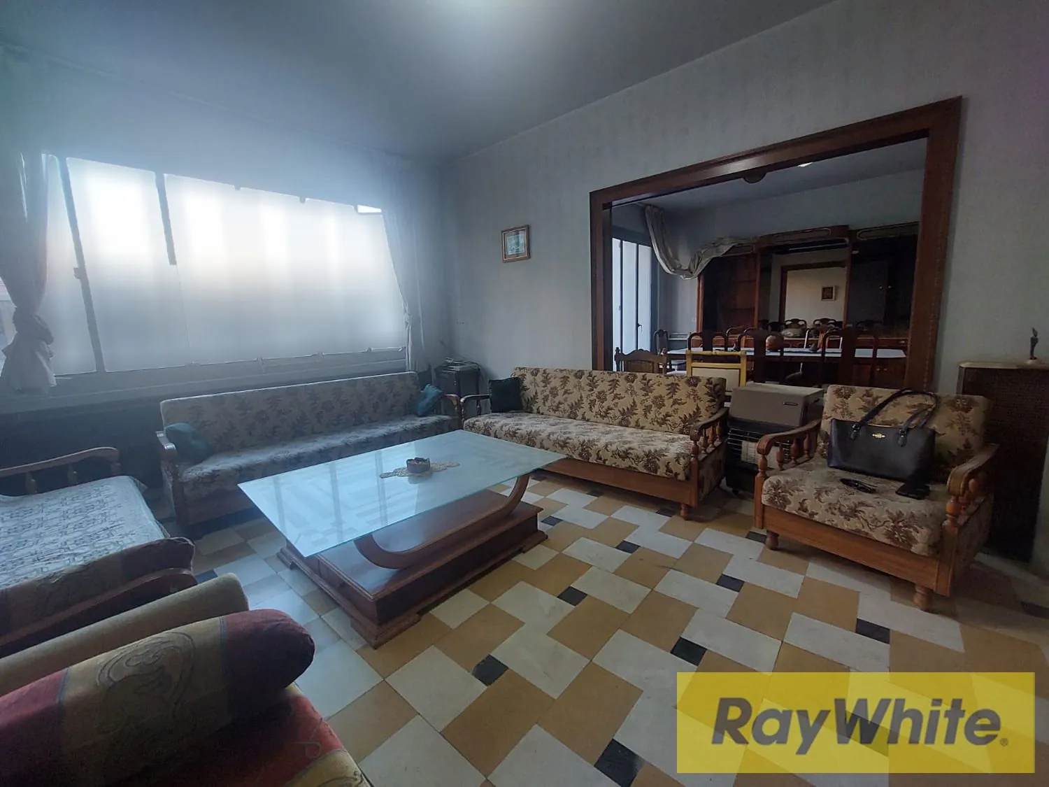 Foyer For Rent In Ain El Remmaneh | Foyer For Girls Only — الصورة 4
