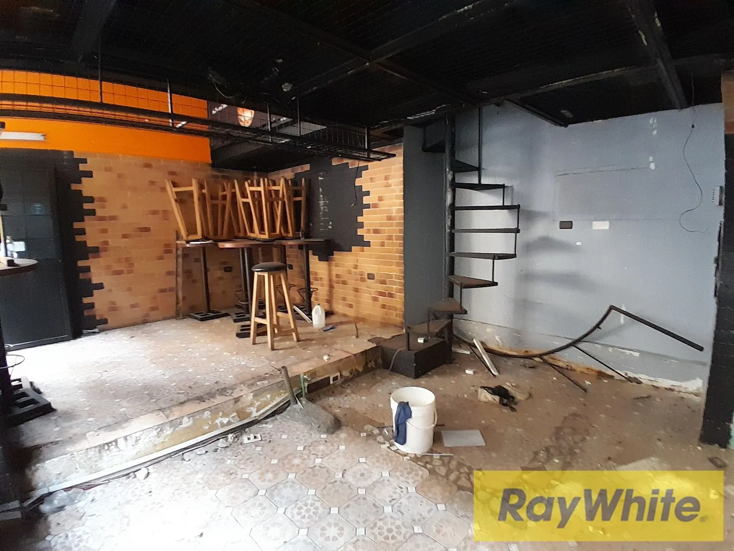 Shop For Rent In Gemmayze – 42 Sqm | Ground Floor