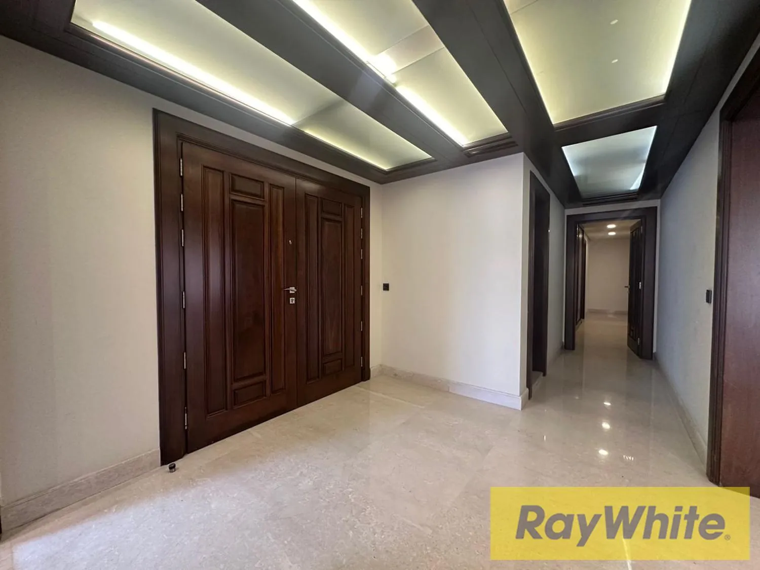 Luxury Apartment For Sale In Unesco – Beirut — الصورة 5