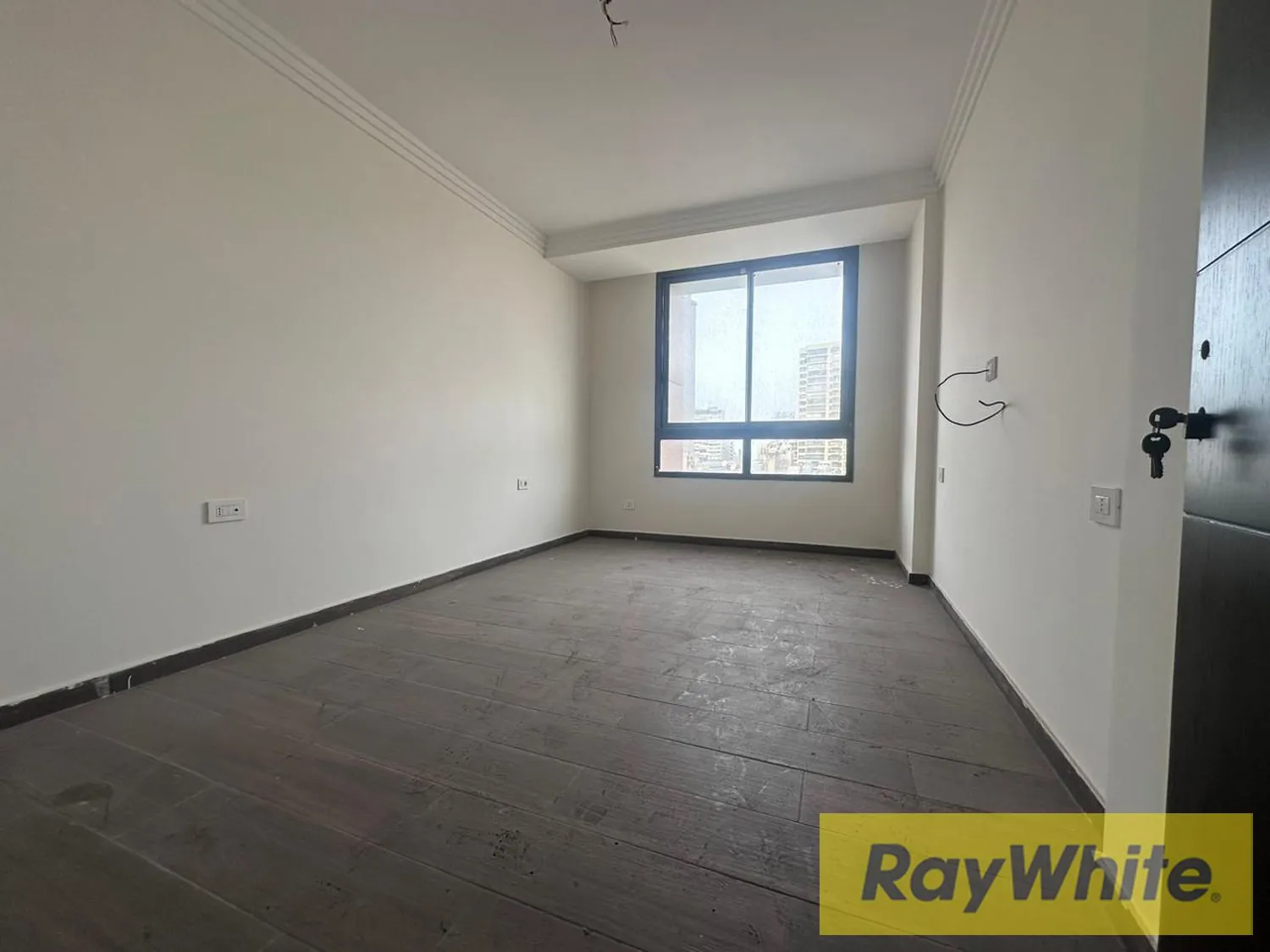 Luxury Apartment For Sale In Rawche – Beirut — الصورة 5