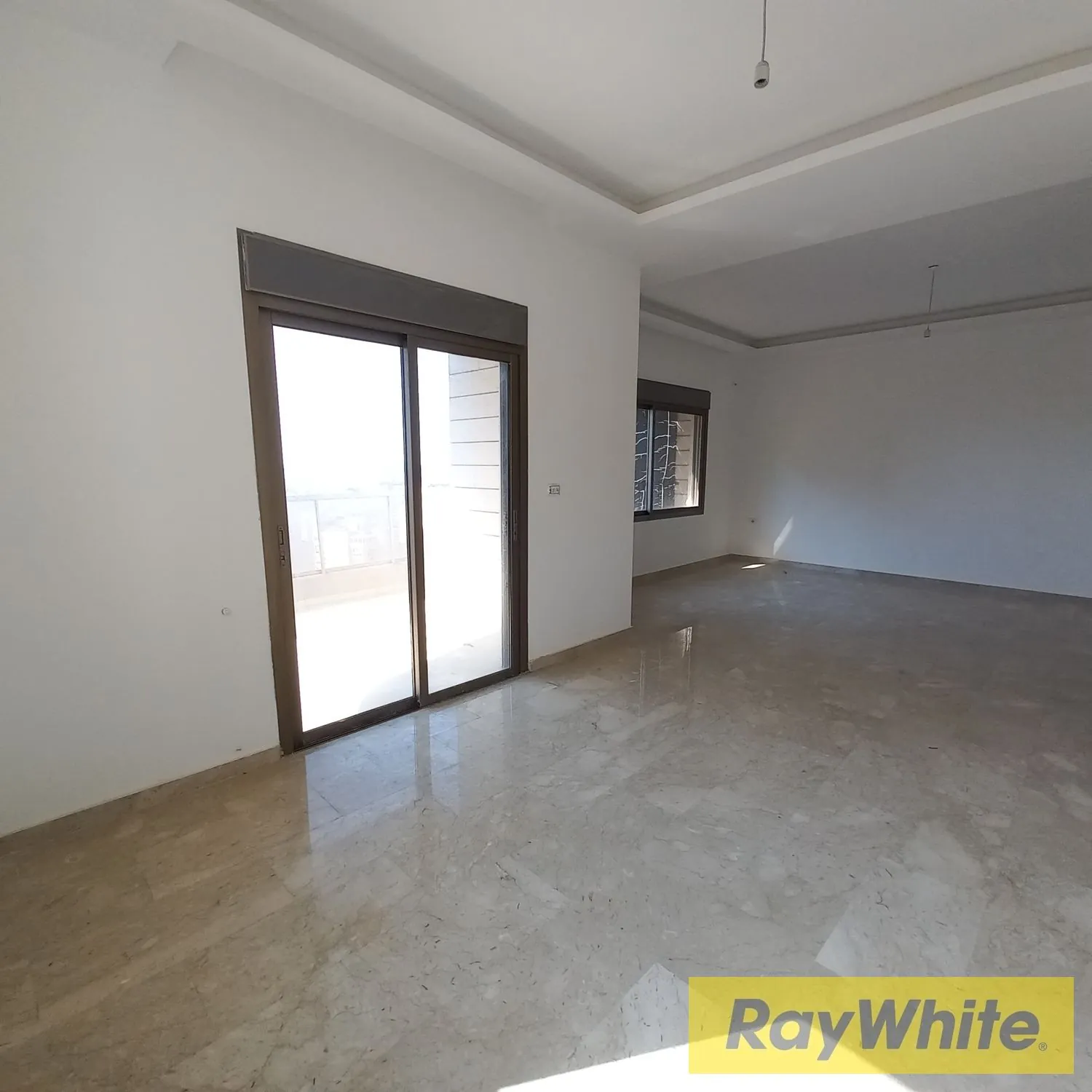 New Built Apartment In Zalka For Sale — الصورة 3