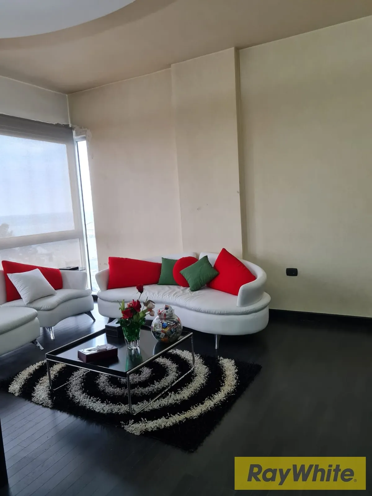 Furnished Office With Sea View For Rent In Zalka — الصورة 2