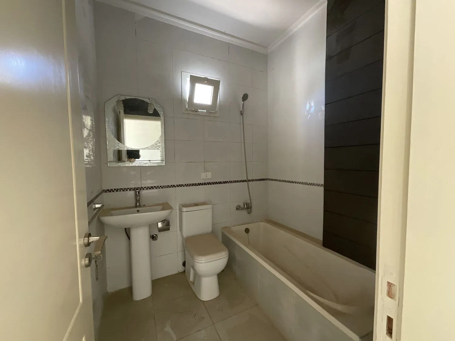 Apartment For Sale In Hboub — الصورة 2