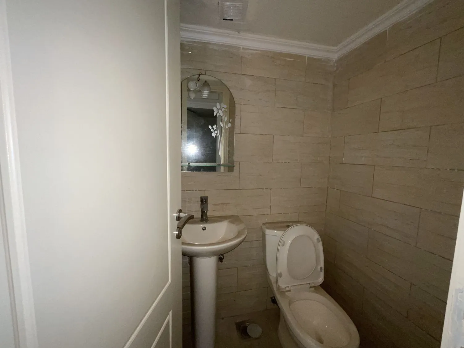 Apartment For Sale In Hboub — الصورة 4