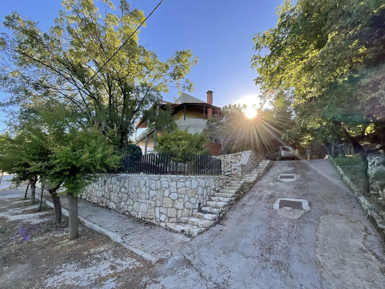 Villa Or Private House For Sale In Aannaya