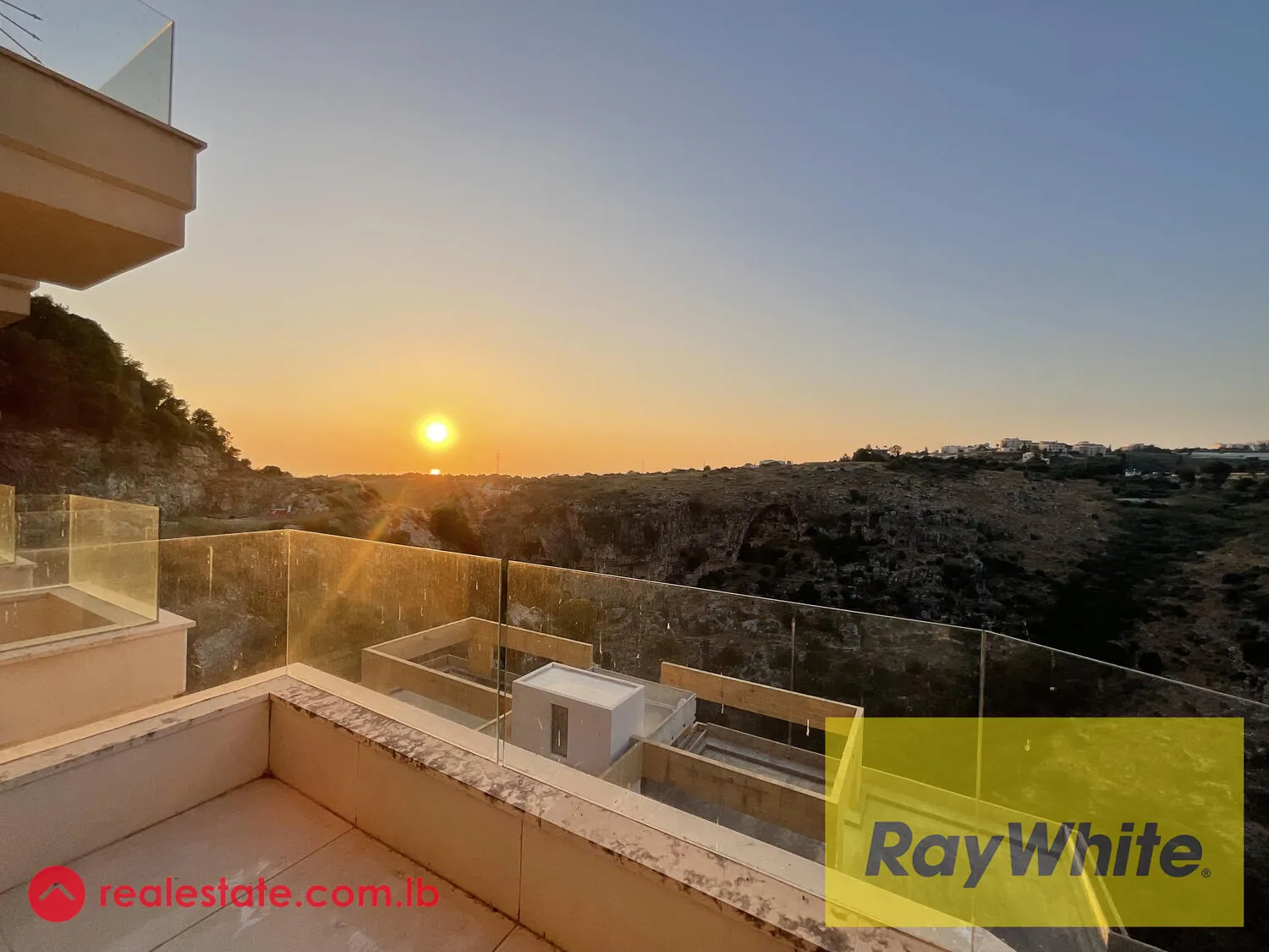 Triplex For Sale In Hboub