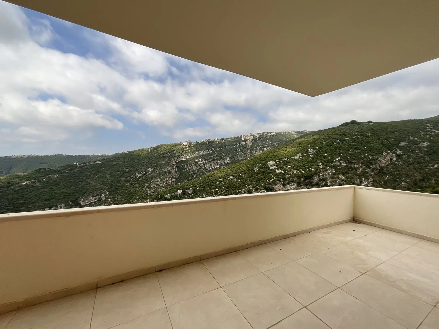 Apartment For Sale With Terrace In Hboub