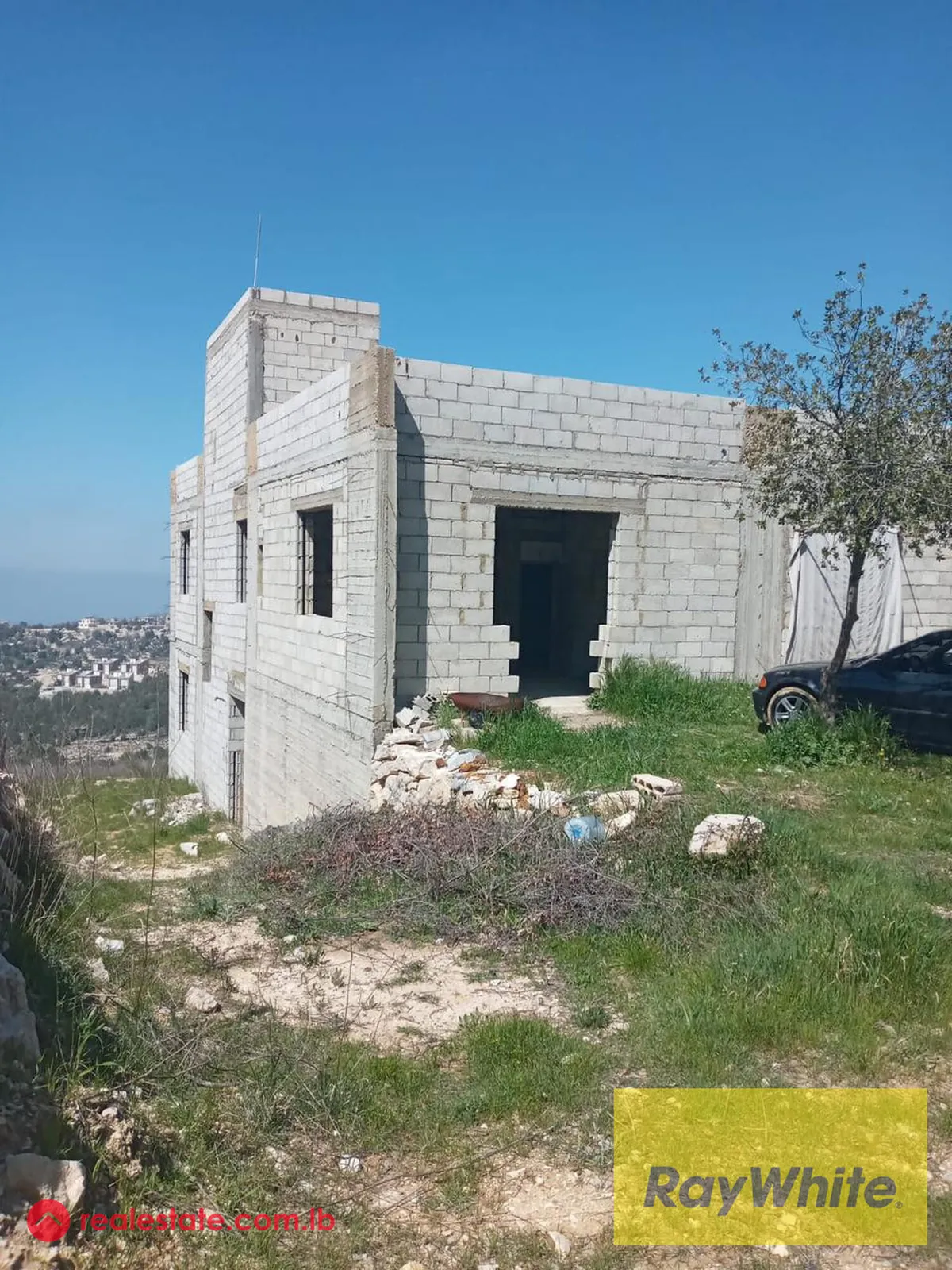 Building Under Construction For Sale In Mechmech Jbeil — الصورة 2