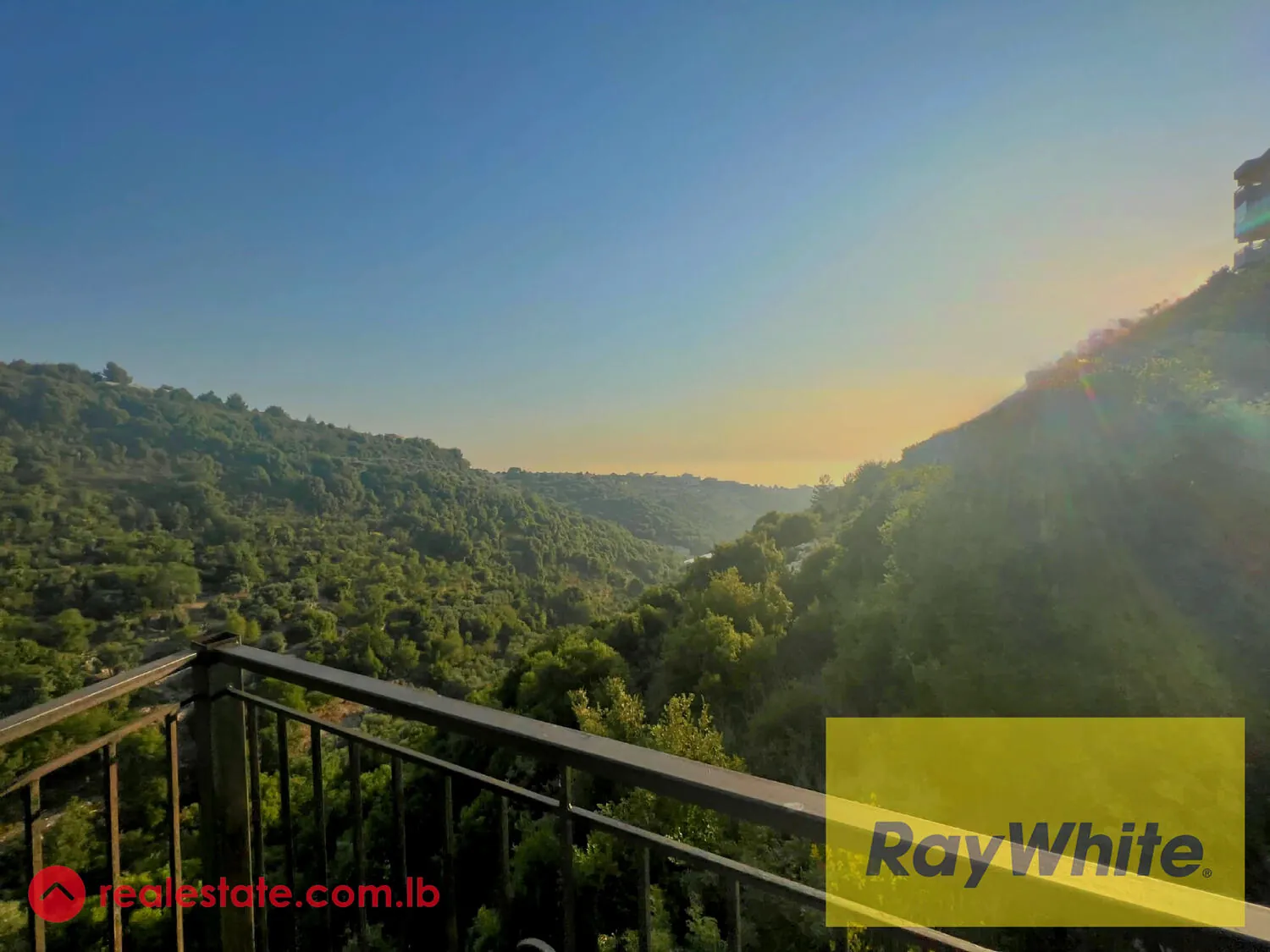 Apartment For Sale In Bentael With Terrace — الصورة 2
