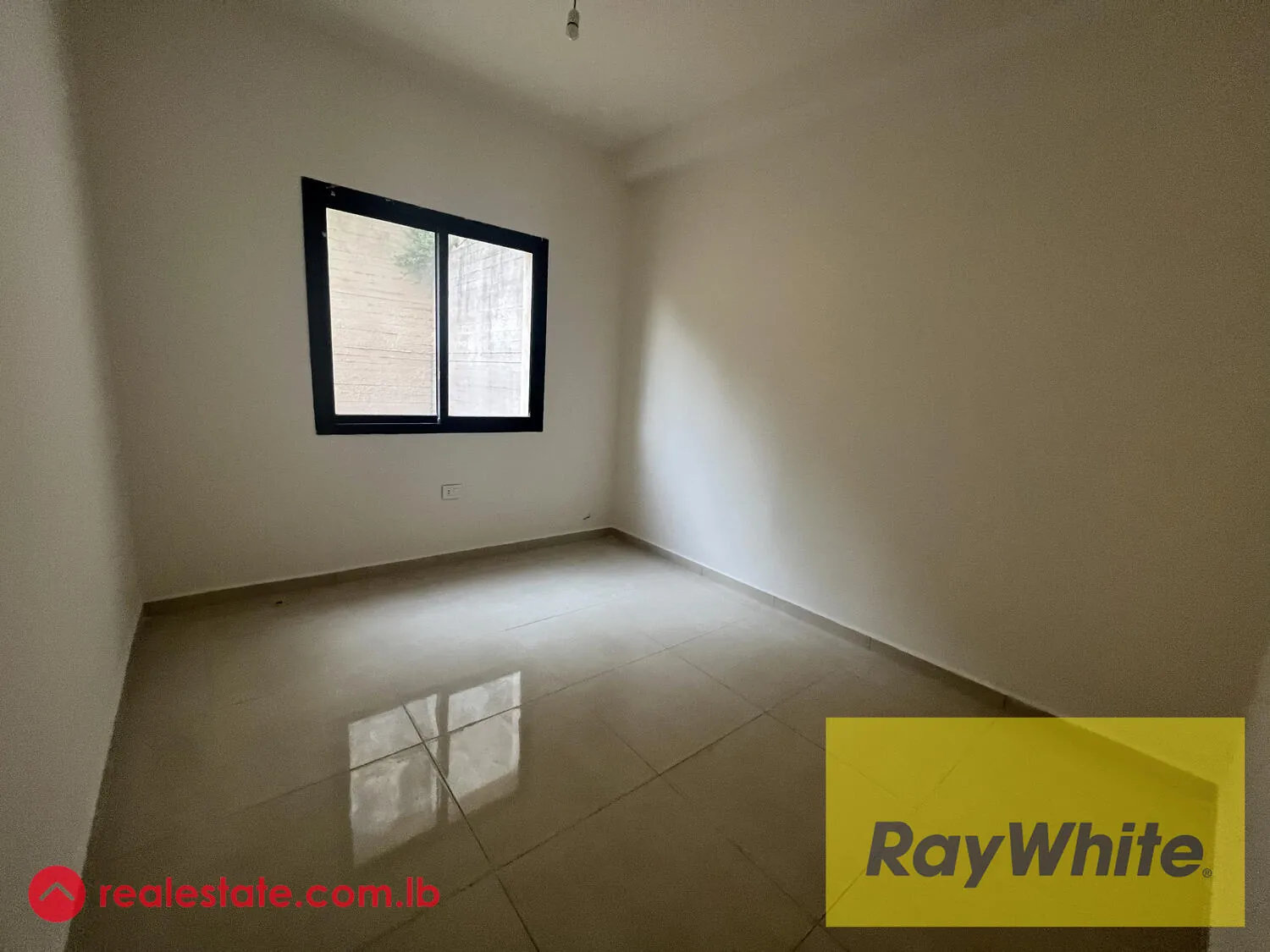 Apartment For Sale In Bentael With Terrace — الصورة 4