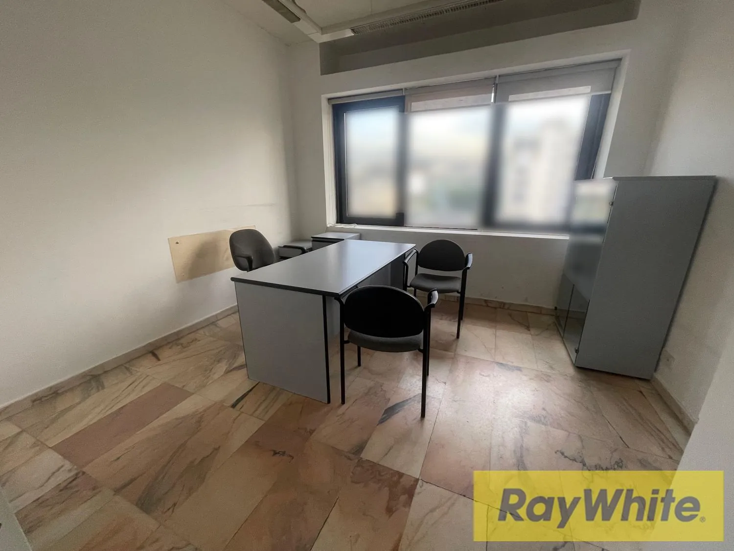Fully Furnished Office For Rent In Mirna Chalouhi – 130 Sqm — الصورة 5