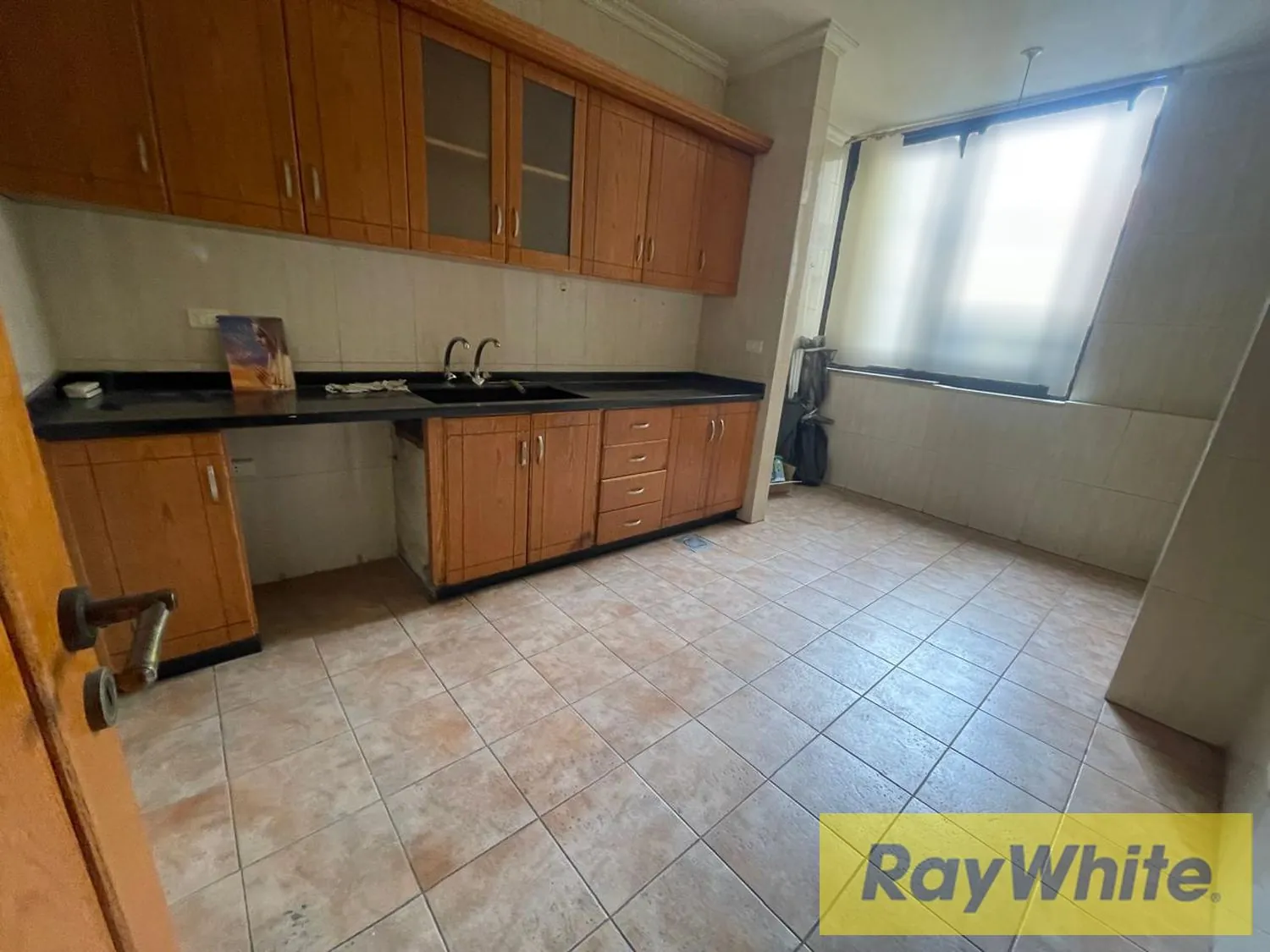 Apartment For Rent In Sabtieh – 155 Sqm — photo 3