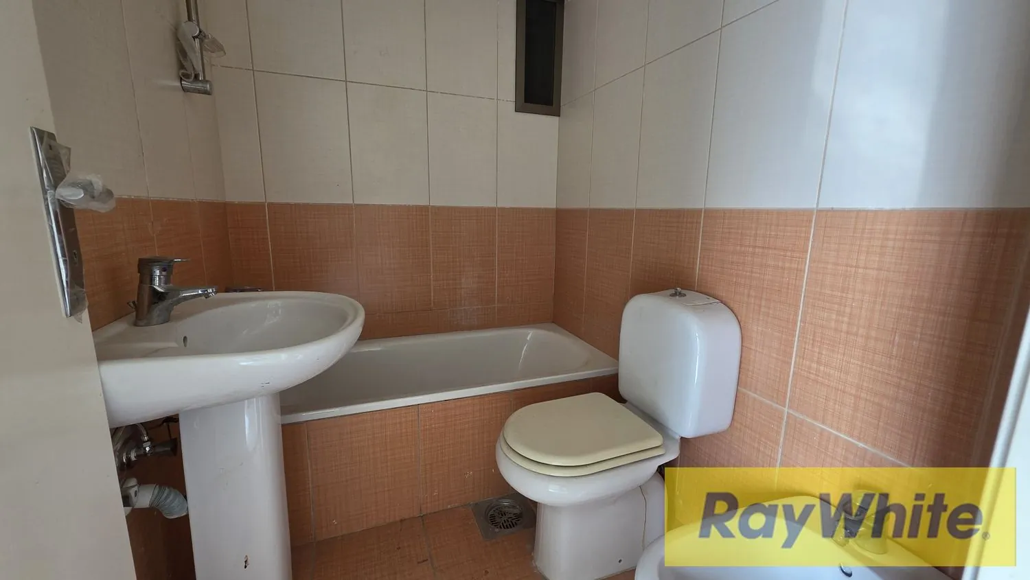 Apartment For Sale In Jamhour — الصورة 3
