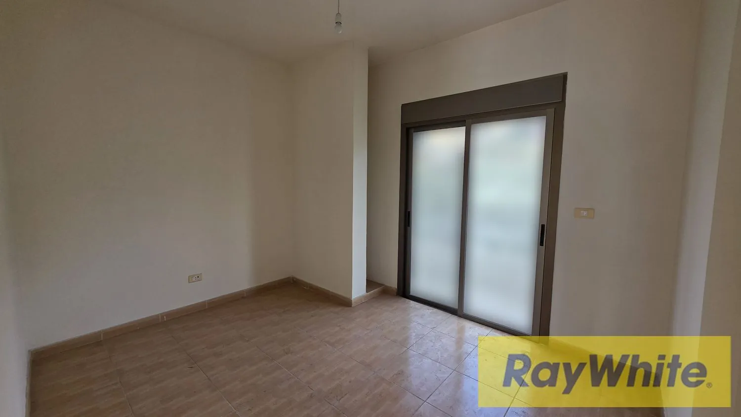 Apartment For Sale In Jamhour — الصورة 4
