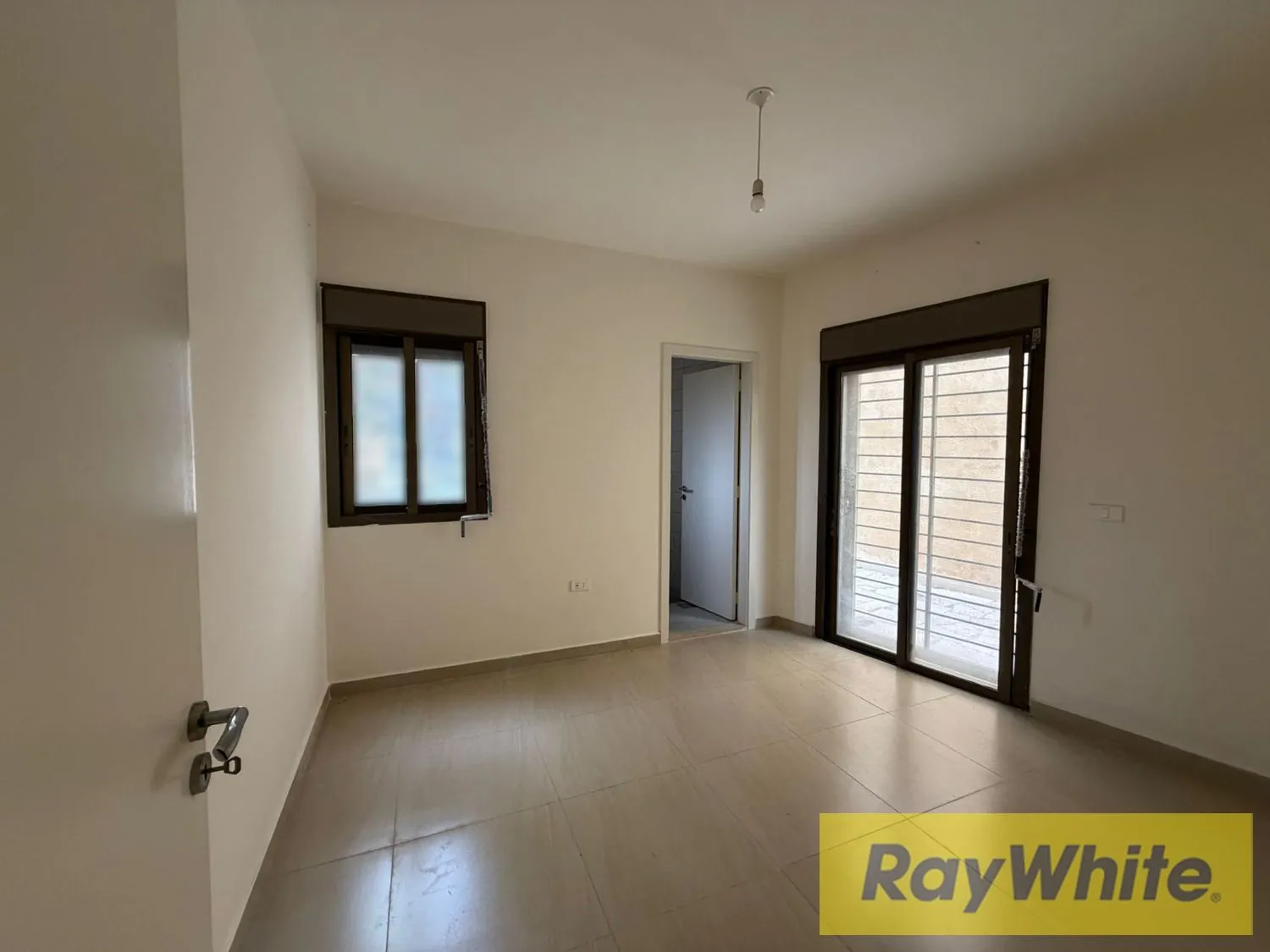 Brand New Apartment For Sale In Bharsaf – 130 Sqm + Terrace — الصورة 5