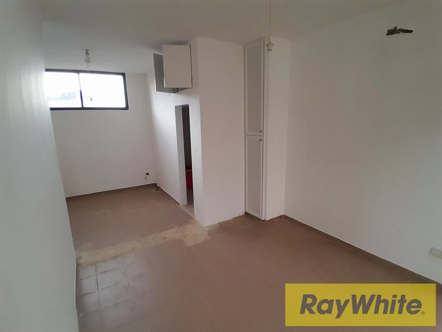 Office For Rent In Achrafieh – 97 Sqm | Hotel Dieu Area — الصورة 2