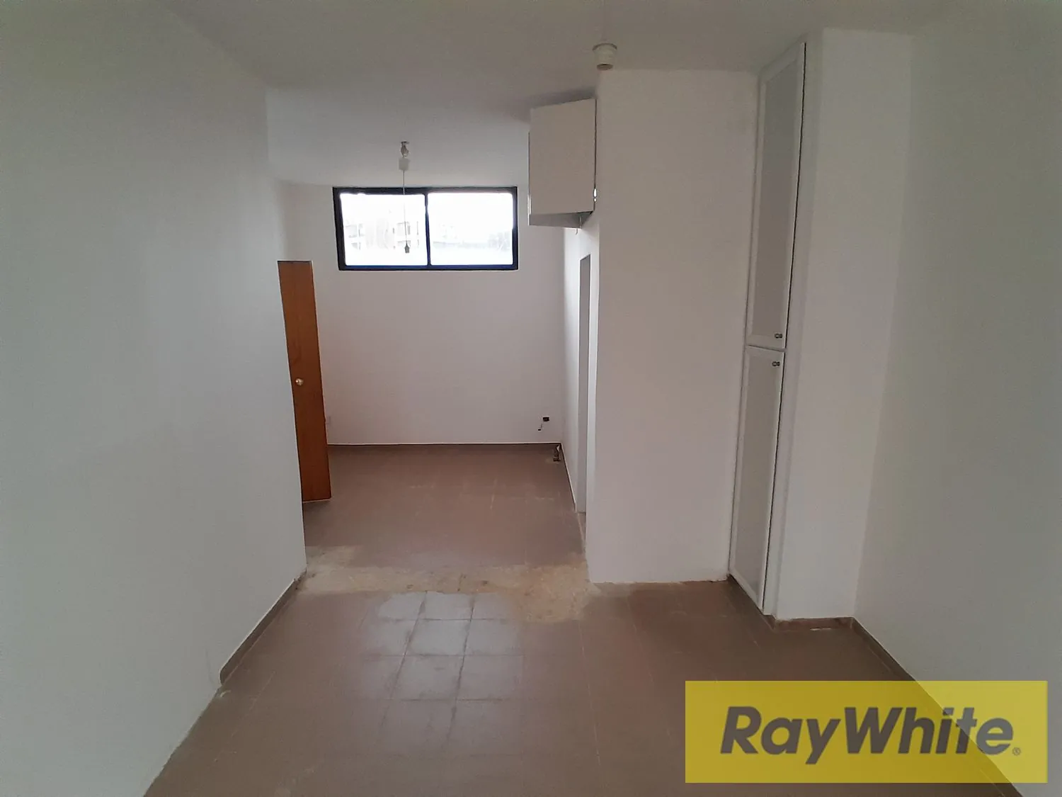 Office For Rent In Achrafieh – 97 Sqm | Hotel Dieu Area — الصورة 3