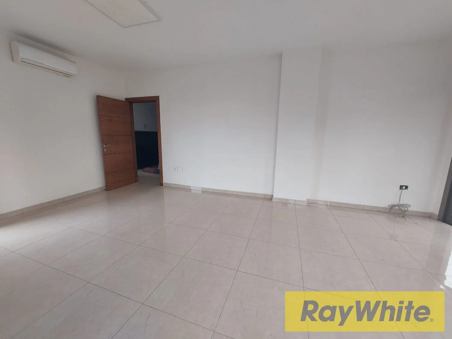 Office For Rent In Mtayleb — الصورة 2