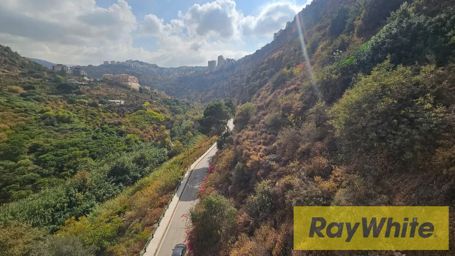 Land For Sale In Hazmieh – 1,281 Sqm | Zone 3090 — الصورة 3