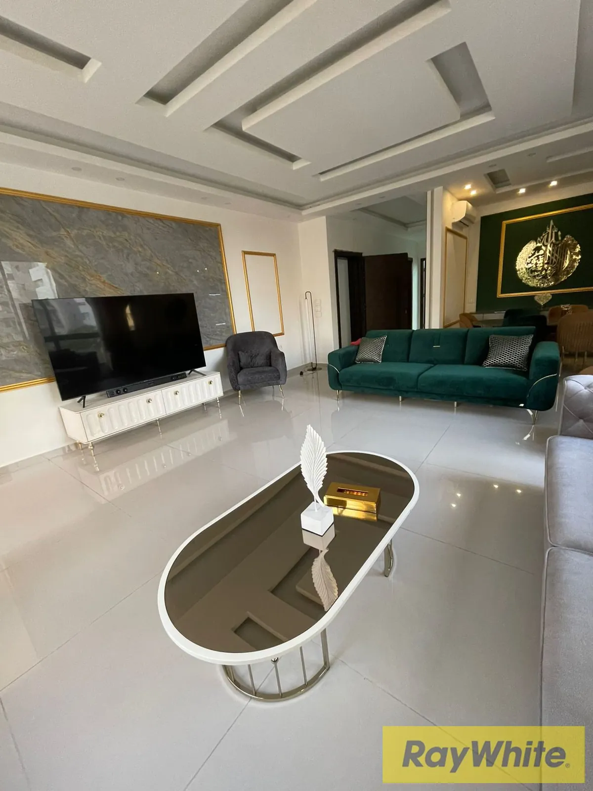 Apartment For Sale In Ain El Remmaneh – 210 Sqm — photo 2