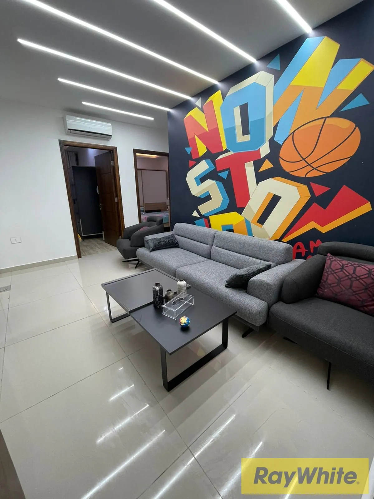 Apartment For Sale In Ain El Remmaneh – 210 Sqm — photo 3