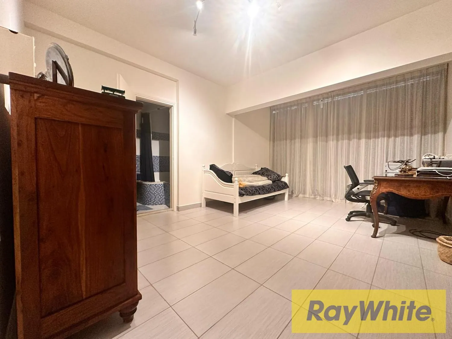 Exclusive Sea-view Apartment For Sale – Ramlet El Baydah — photo 2