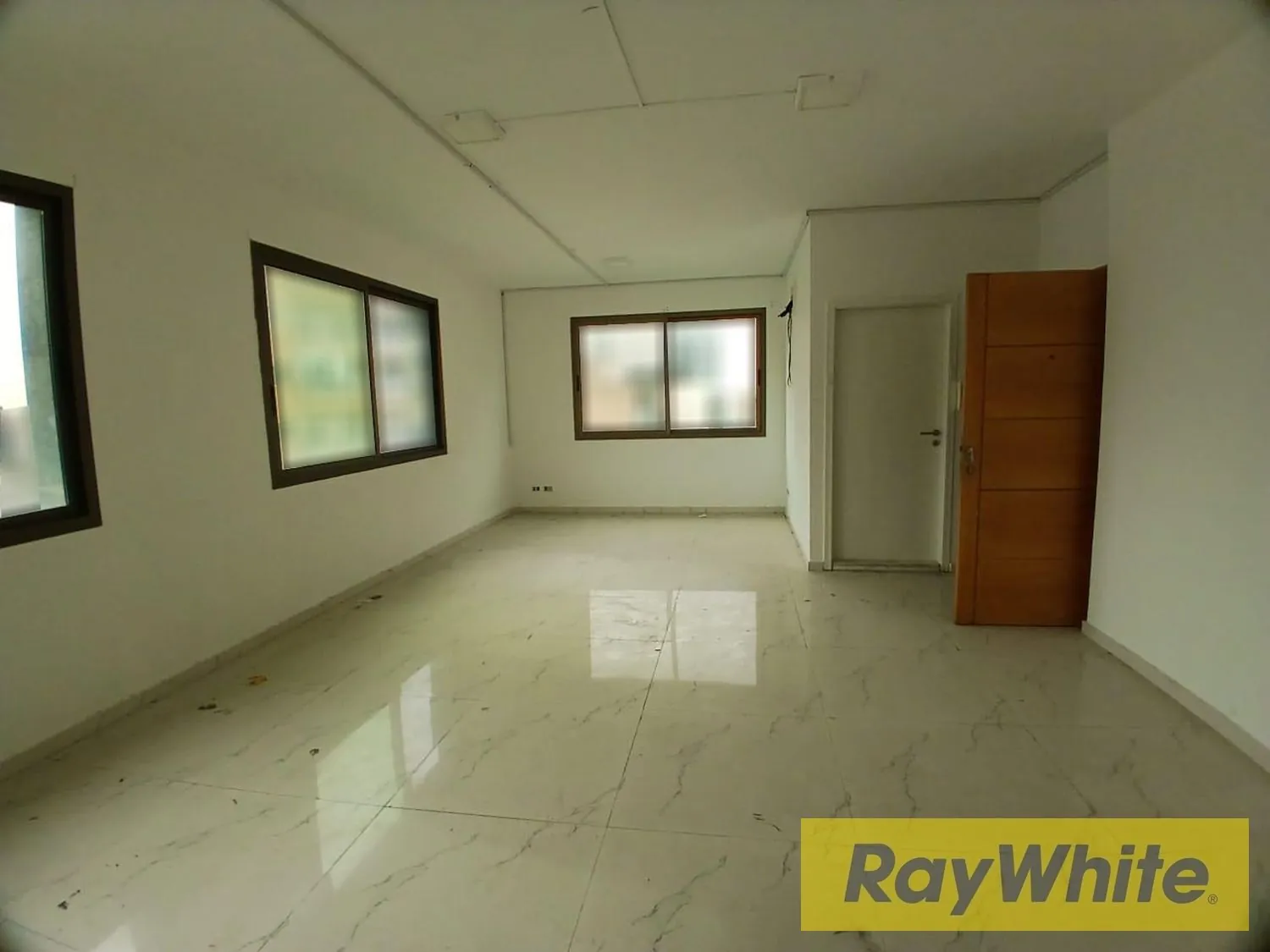Office For Rent In Naqqache — الصورة 3