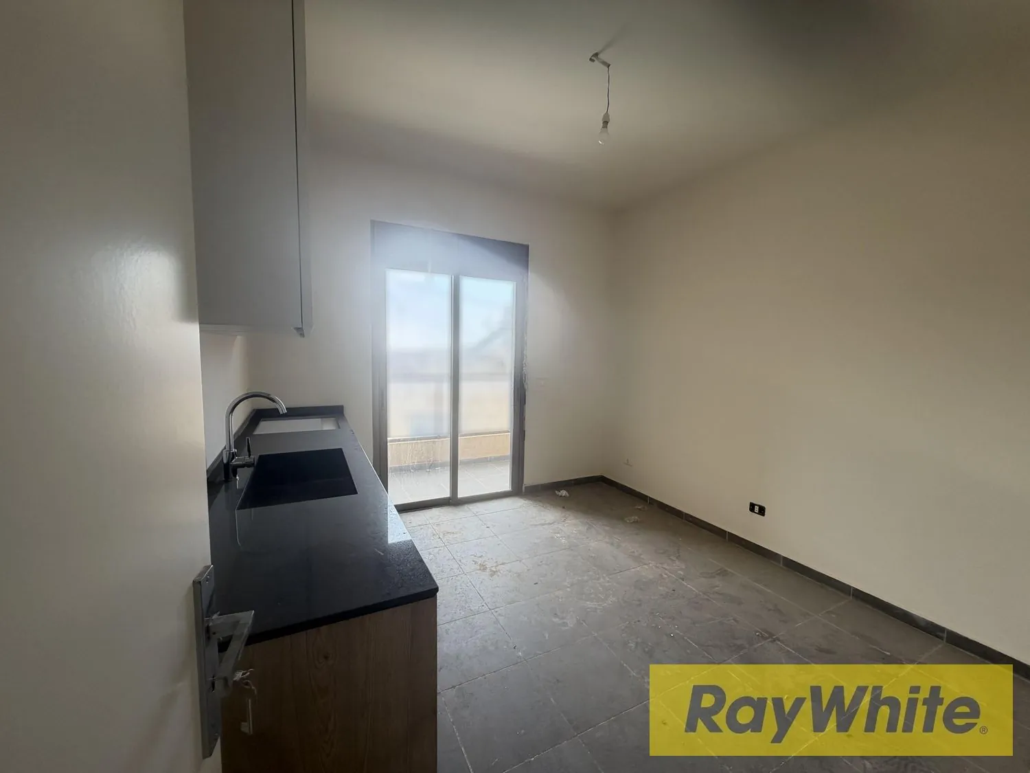Apartment For Sale In Ain Aalaq — photo 3