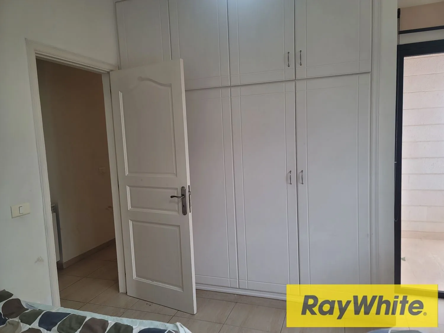 Apartment For Rent In Jouret El Ballout – 178 Sqm | Fully Furnished — الصورة 4