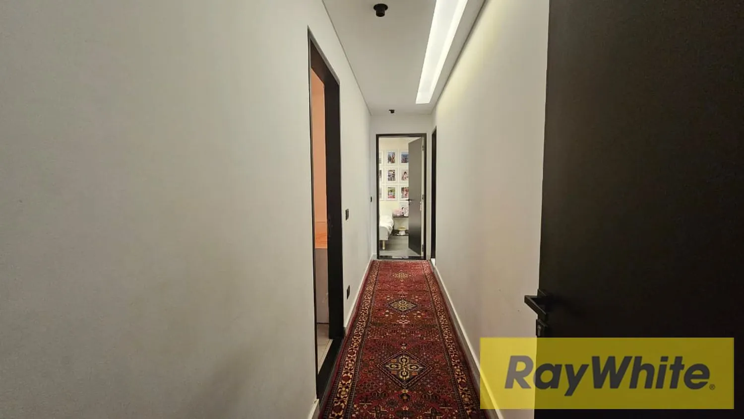 Apartment For Sale In Hazmieh – 200 Sqm + Roof — photo 2
