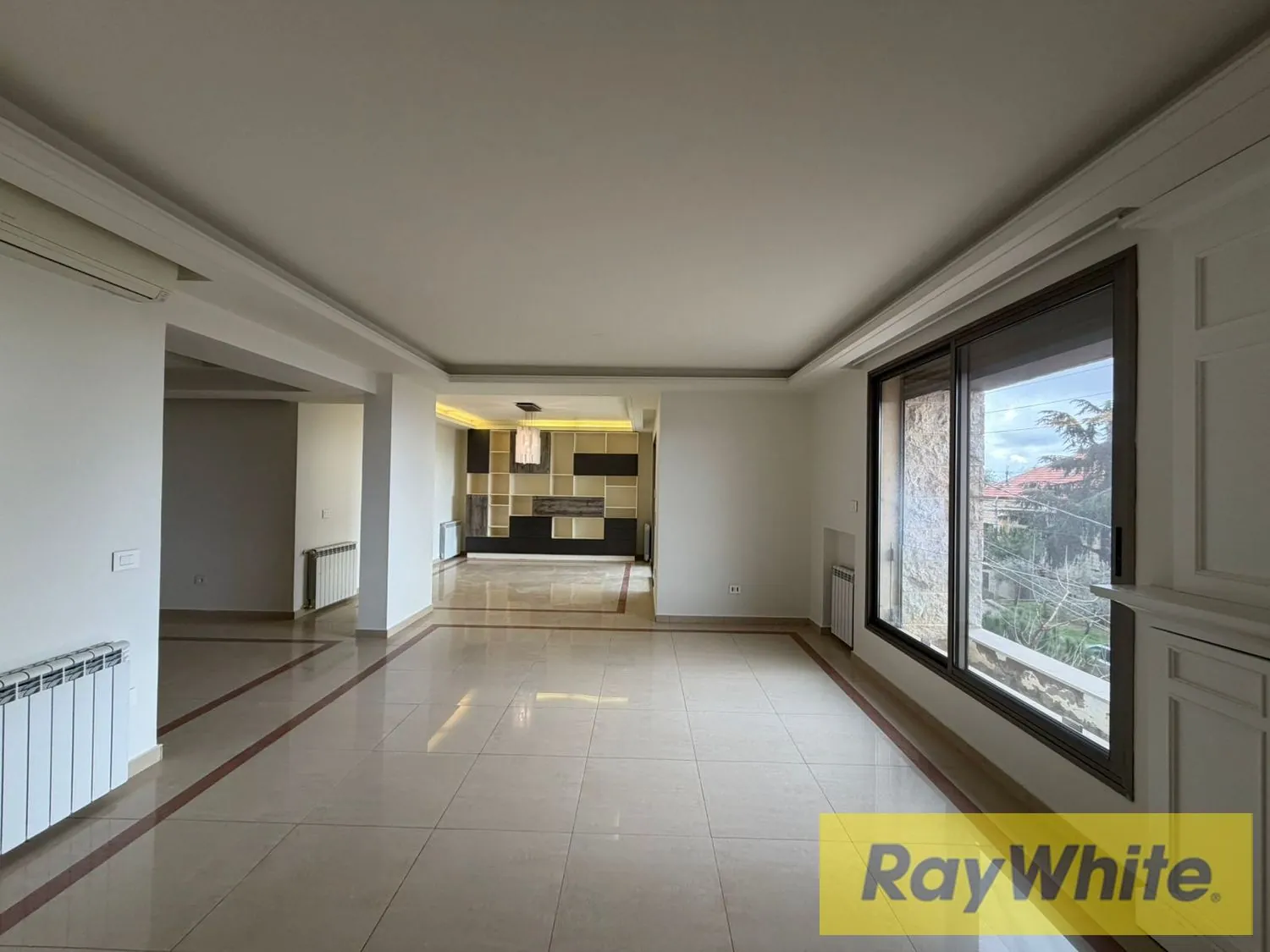 Apartment For Rent In Daher El Souwan – 200 Sqm — photo 2