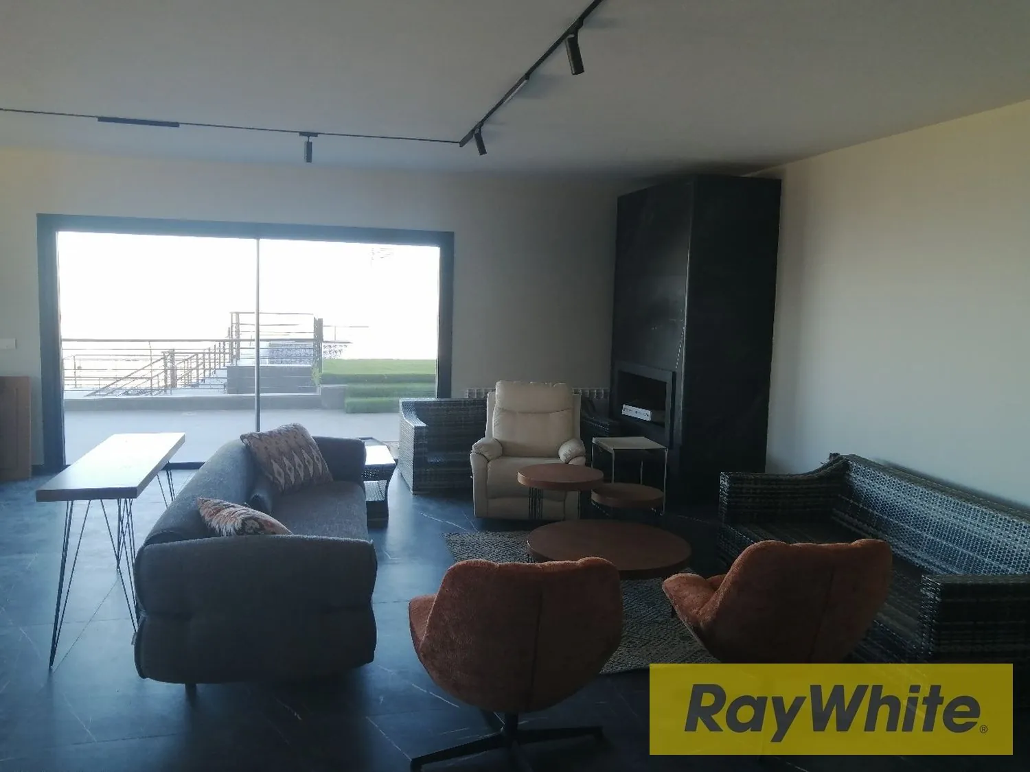 Duplex For Sale In Faqra With Garden — الصورة 5