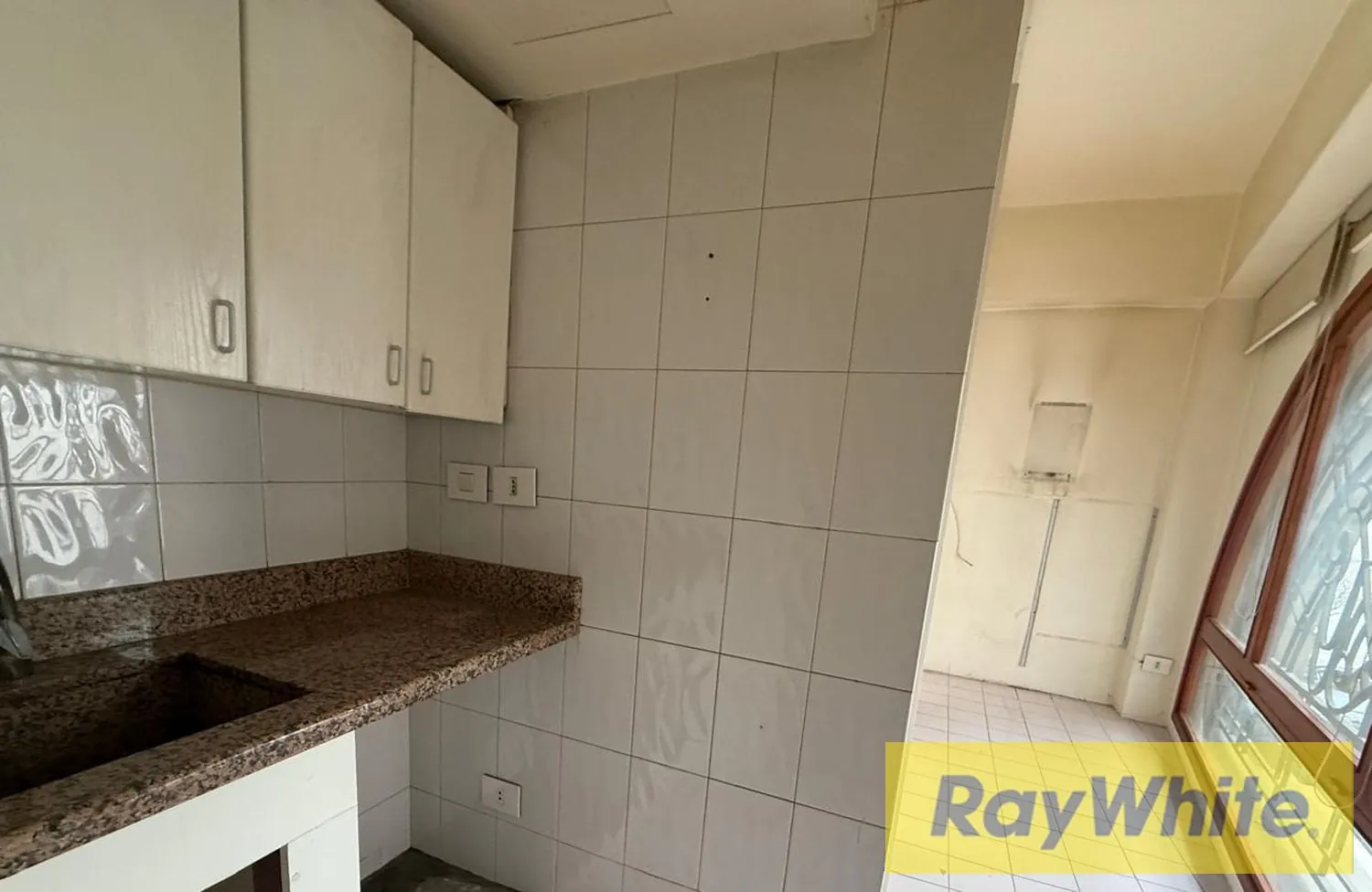 Office For Rent In Downtown – 100 Sqm — الصورة 4