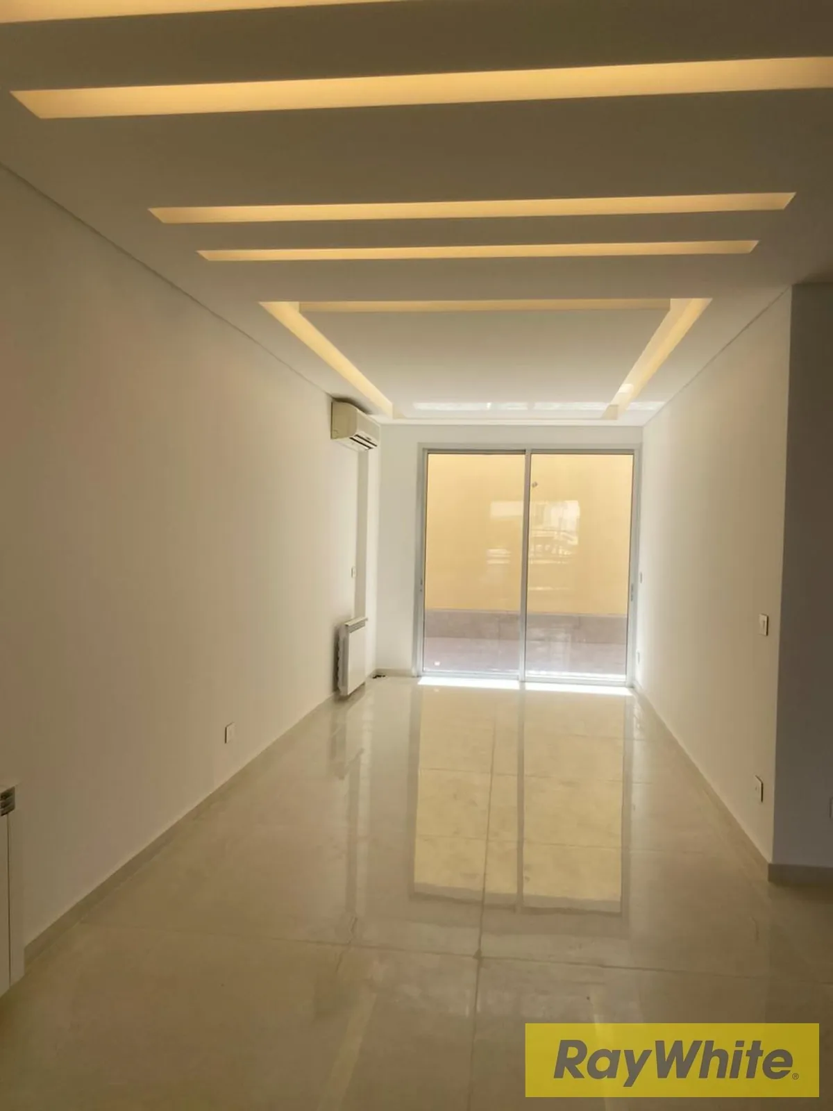 Luxurious Apartment With Terrace In Jal El Dib For Sale — الصورة 3