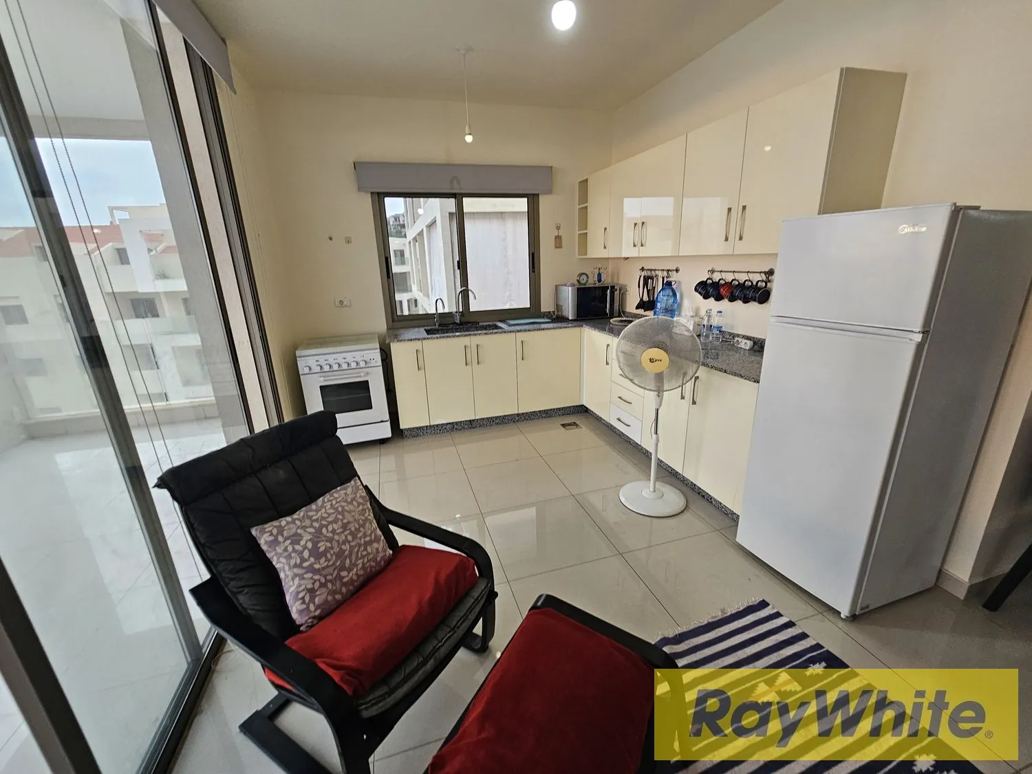 Apartment For Rent In Tabarja — الصورة 4