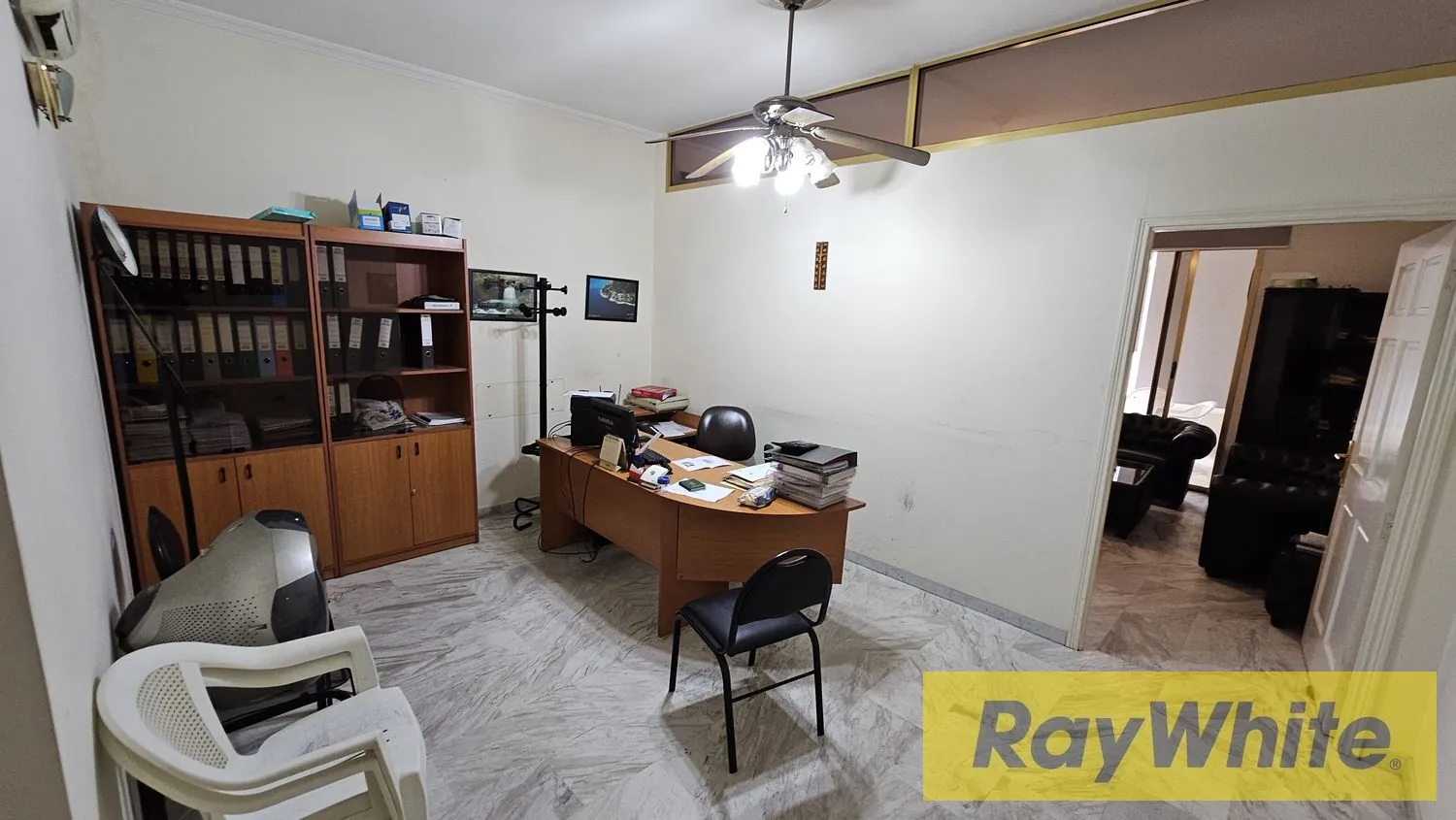 Office For Sale In Ghazir — الصورة 3