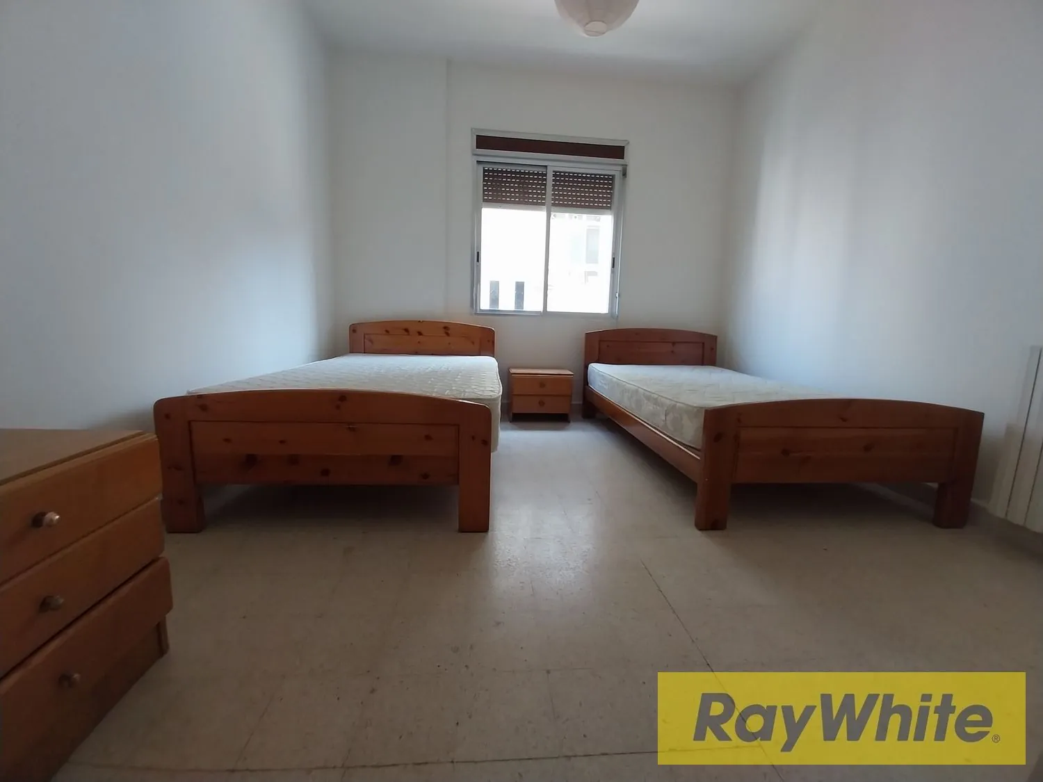 Apartment For Sale In El Naqqache | Mountain View — الصورة 5