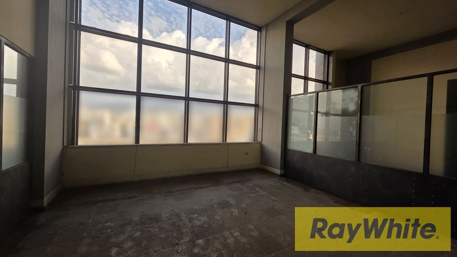 Building For Sale – Achrafieh | Prime Main Road Location — الصورة 3