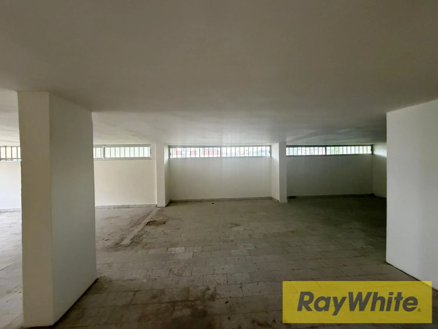 Warehouse For Sale In Fanar – 170 Sqm — photo 3