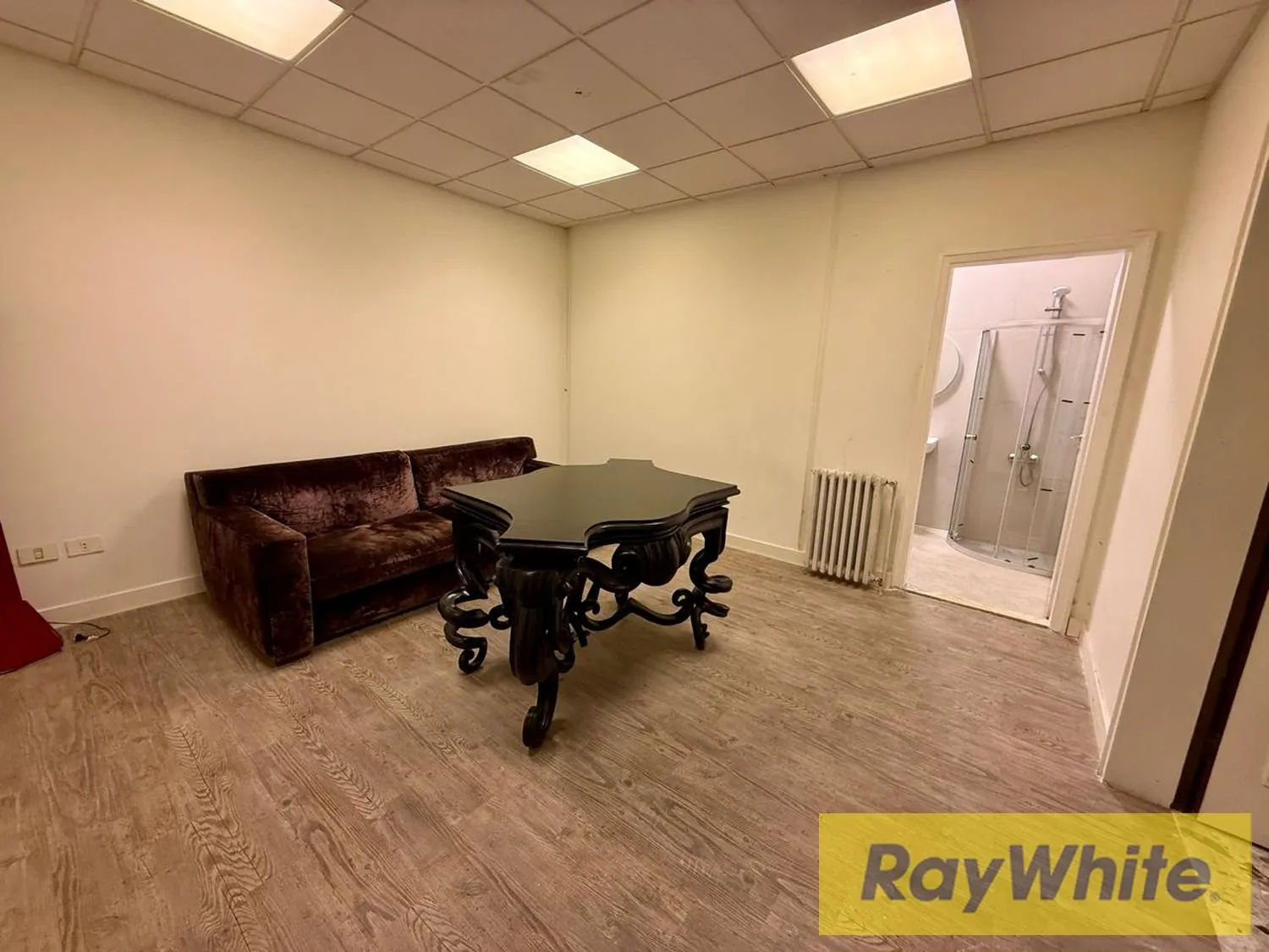 Office For Rent In Achrafieh – 250 Sqm — الصورة 2