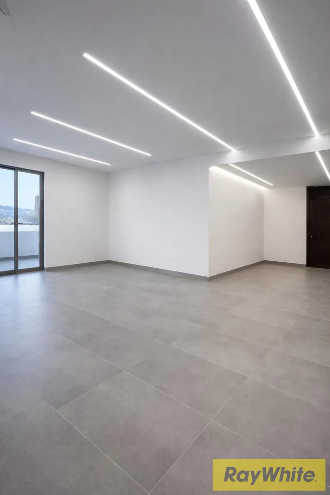 Office For Rent In Badaro – 90 Sqm
