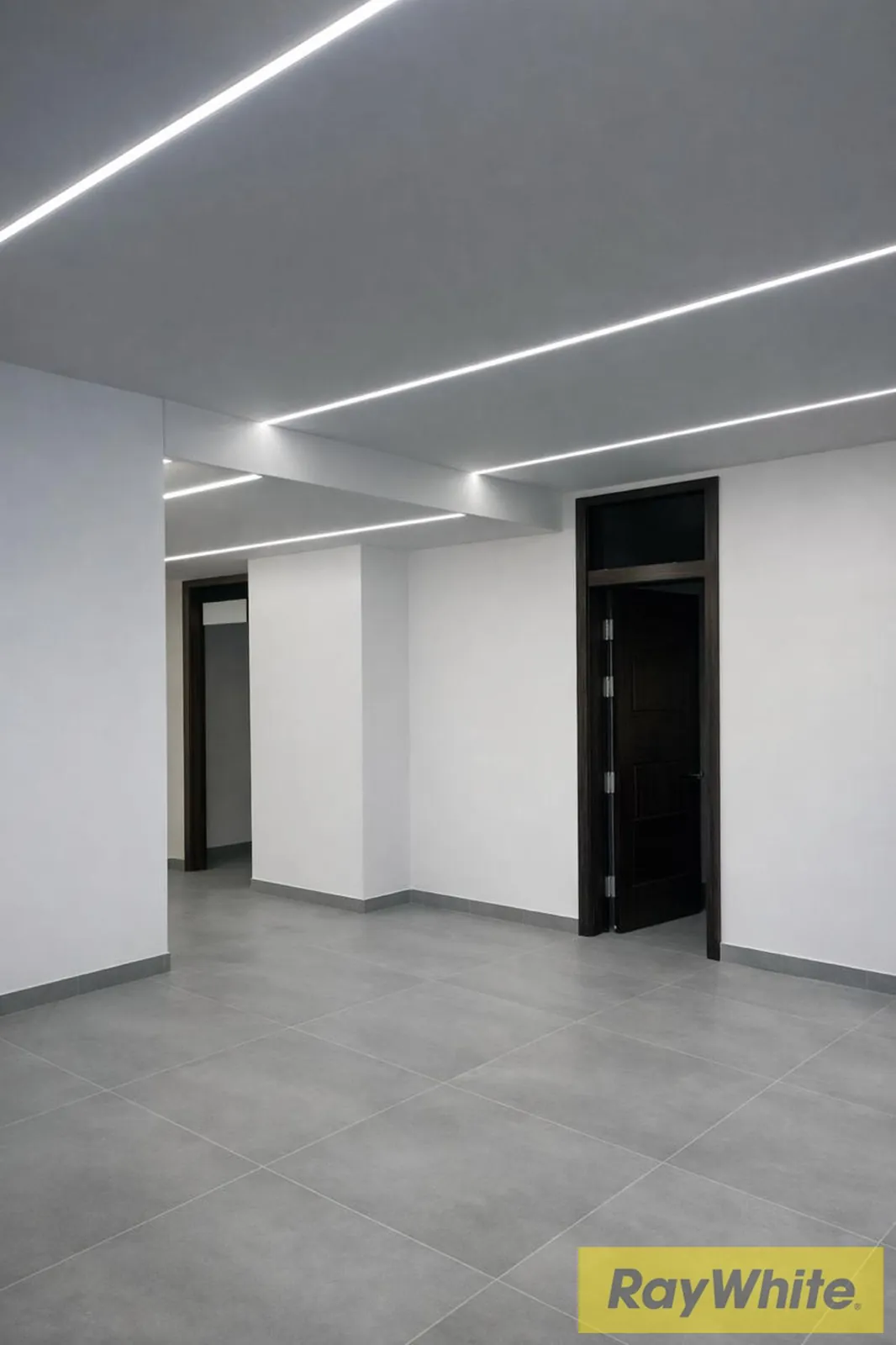Office For Rent In Badaro – 90 Sqm — الصورة 5